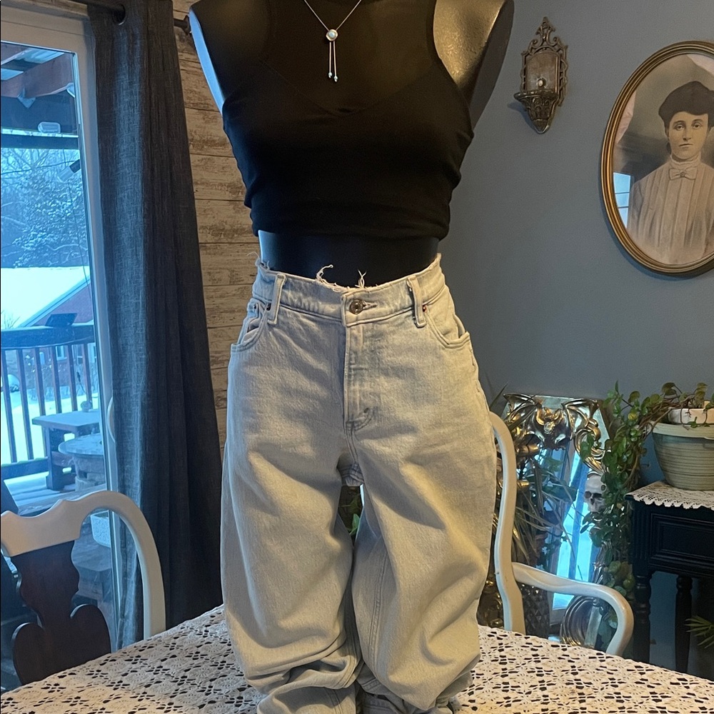 Abercrombie & Fitch Women's Light Gray Straight Leg Jeans